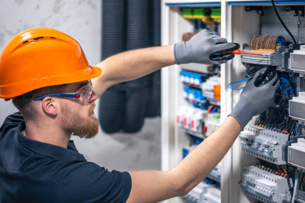 Best Circuit Breaker Repair  in La Nte, MO